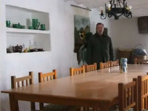 comedor (recorte de la ficha oficial en PDF de los Colegios Marianistas)