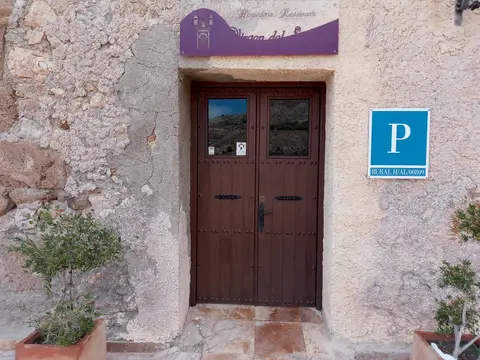 entrada a la hospedería