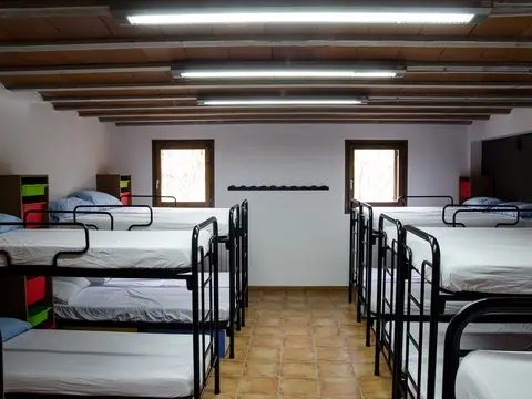habitación (dormitorio de literas)