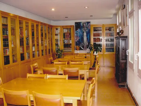 zona común (biblioteca)