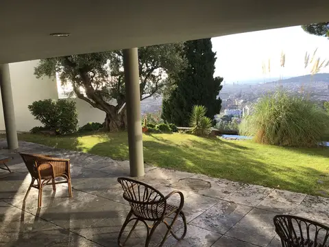 zona común (porche y jardín)