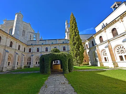 patio interior del monasterio