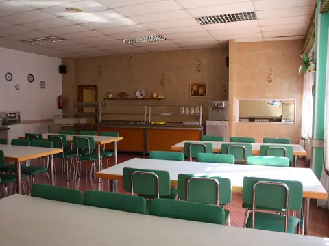 biblioteca y sala de estudio