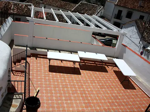 azotea de la casa sobre los tejados del pueblo