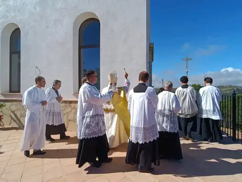 exterior de la iglesia