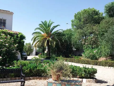 jardines de la casa/convento, tercer ángulo