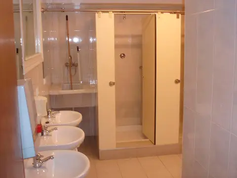 zona de lavabos y duchas
