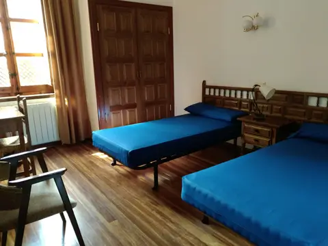 habitacion con camas individuales