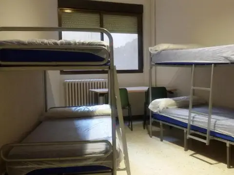 literas en habitacion compartida