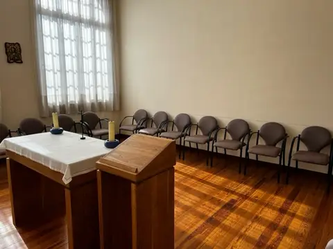 zona comun (sala de reuniones pequeña)