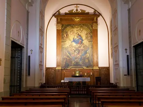 interior de la iglesia del convento capuchino del Santísimo Cristo de El Pardo, junto a la casa