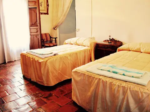 habitación de la hospedería (foto de la etapa de las Clarisas, mismo edificio)