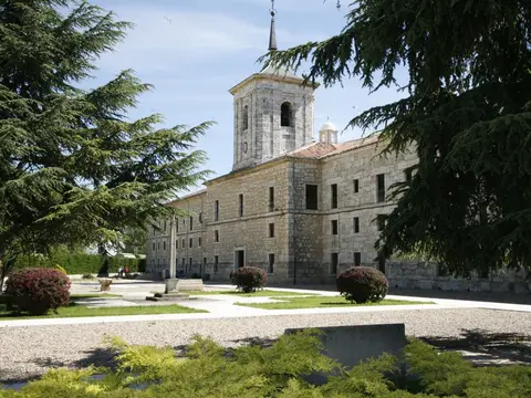 fachada de la abadia