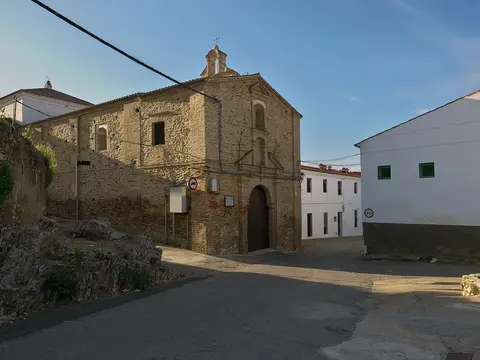 exterior del convento del Espiritu Santo, sede de la casa