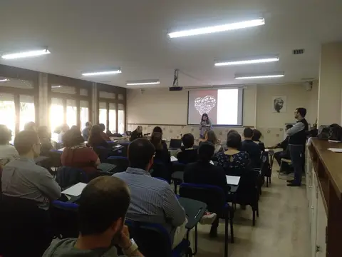 sala de encuentros de la casa durante una jornada de formación