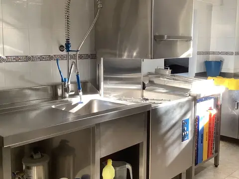 dormitorio con literas en el pabellón de madera